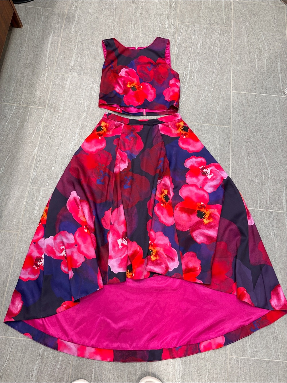 Two-Piece Floral Skirt Set in Fuchsia and Navy